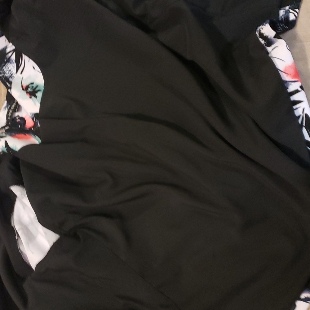 Lane Bryant floral print half sleeve blazer - Picture 8 of 11